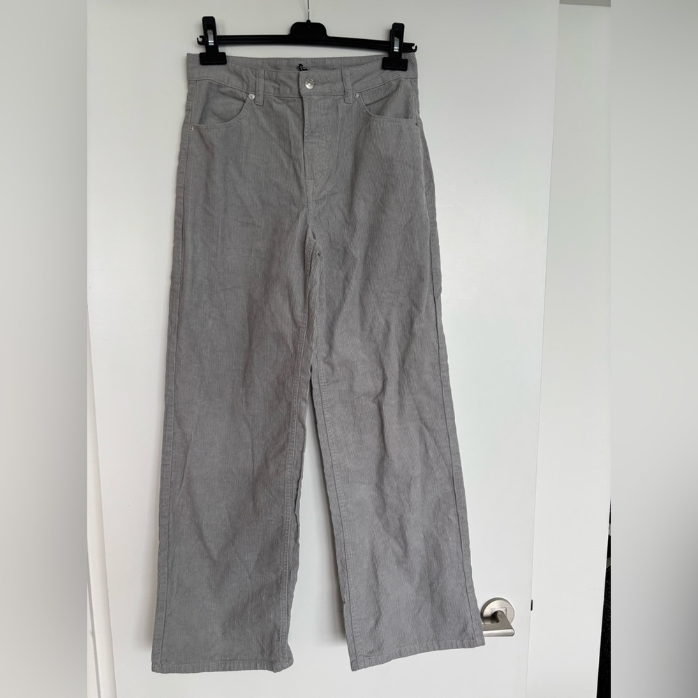 Divided 14” WAIST Corduroy High Waist Straight Leg Pants, Light Gray, Size 4.